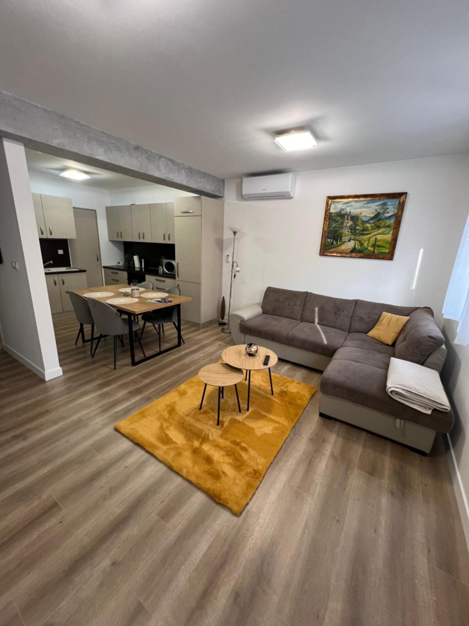 Garay26 Apartman Pécs Buitenkant foto