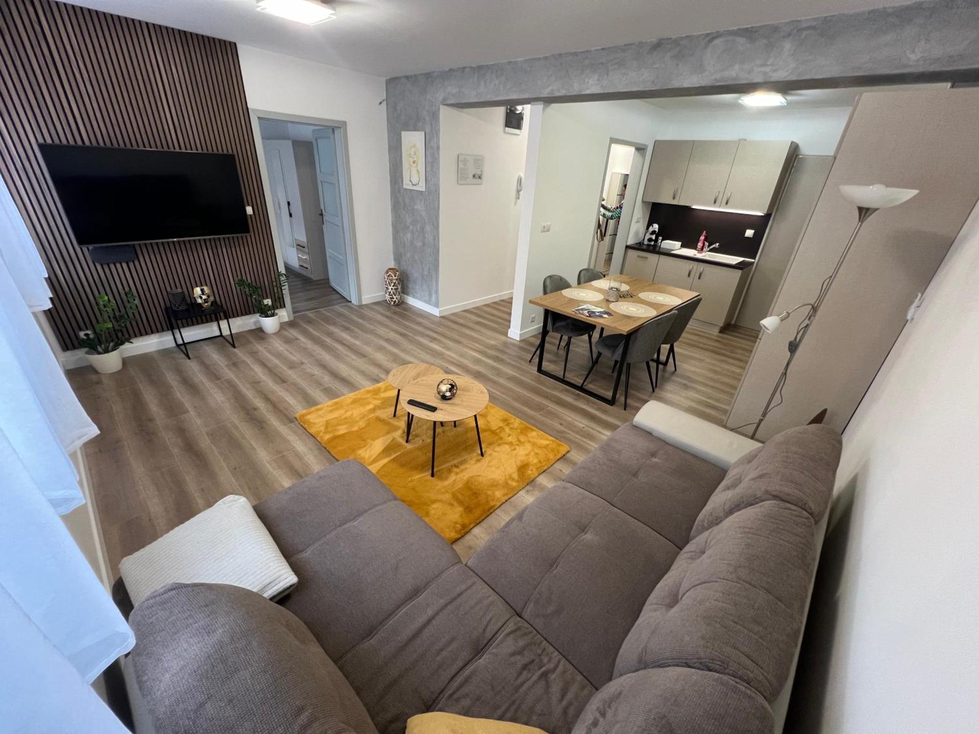 Garay26 Apartman Pécs Buitenkant foto